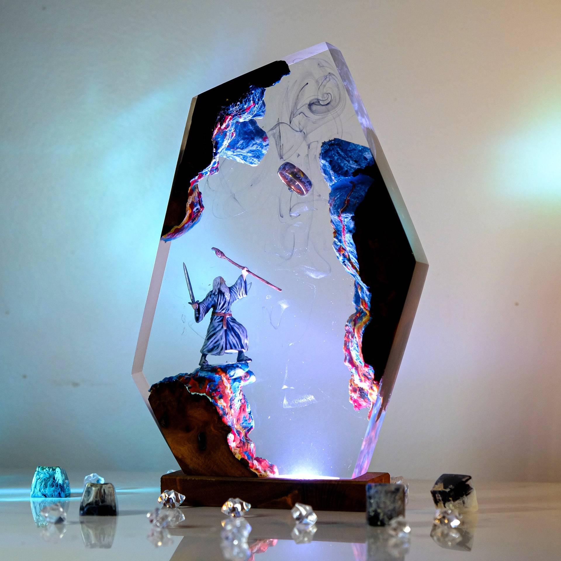 Lámpara de Resina con Figura d - Desk Setup Lamp reseña y precio